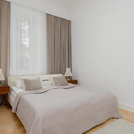 Spacious Vintage 1930'S Inspired Apartment By Noclegi Renters Warsaw Exterior photo