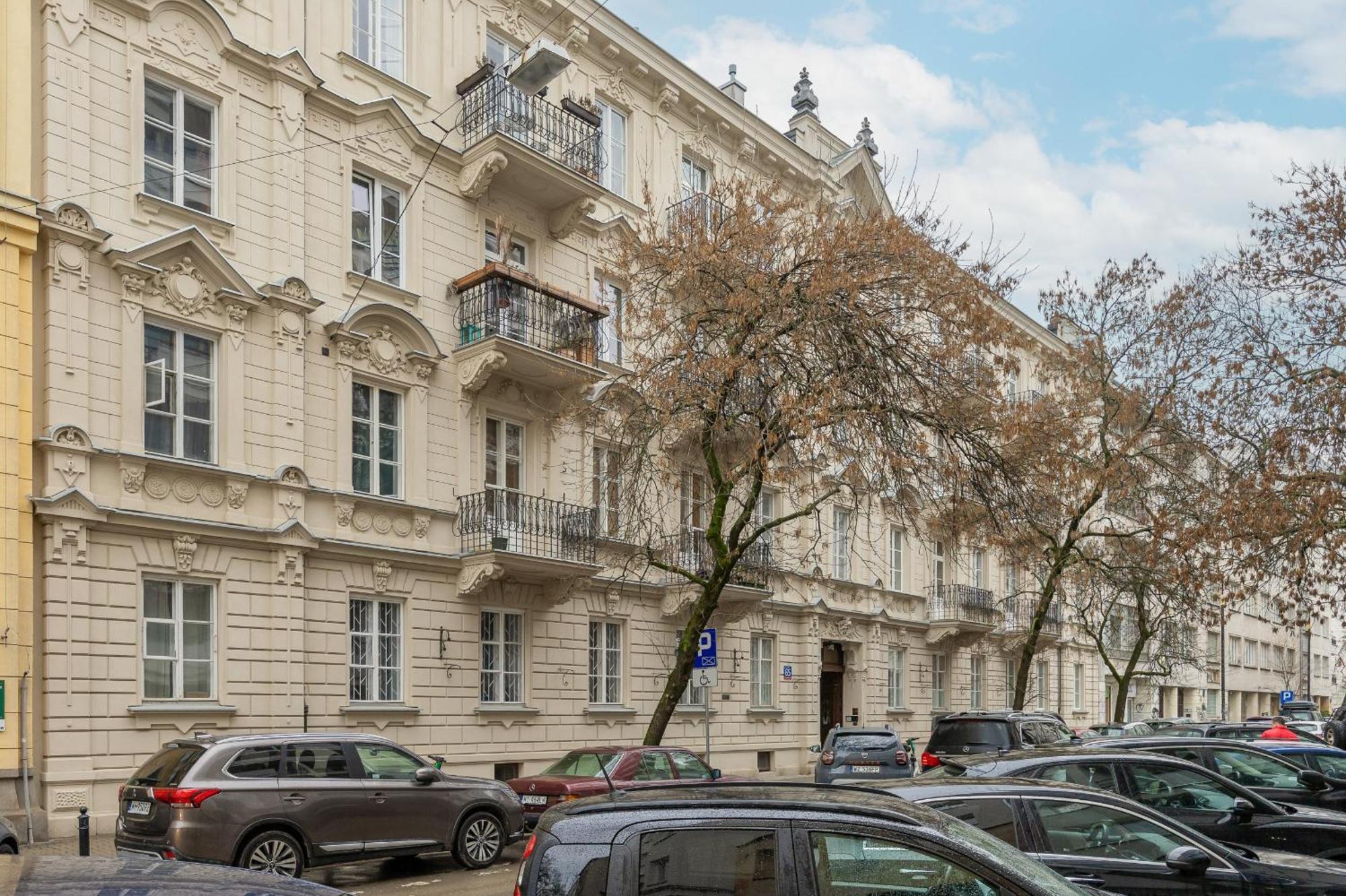 Spacious Vintage 1930's Inspired By Renters Apartament Warszawa